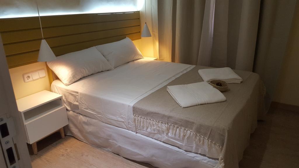 Hotel Le Petit Palü-Fuencarral à Madrid Extérieur photo
