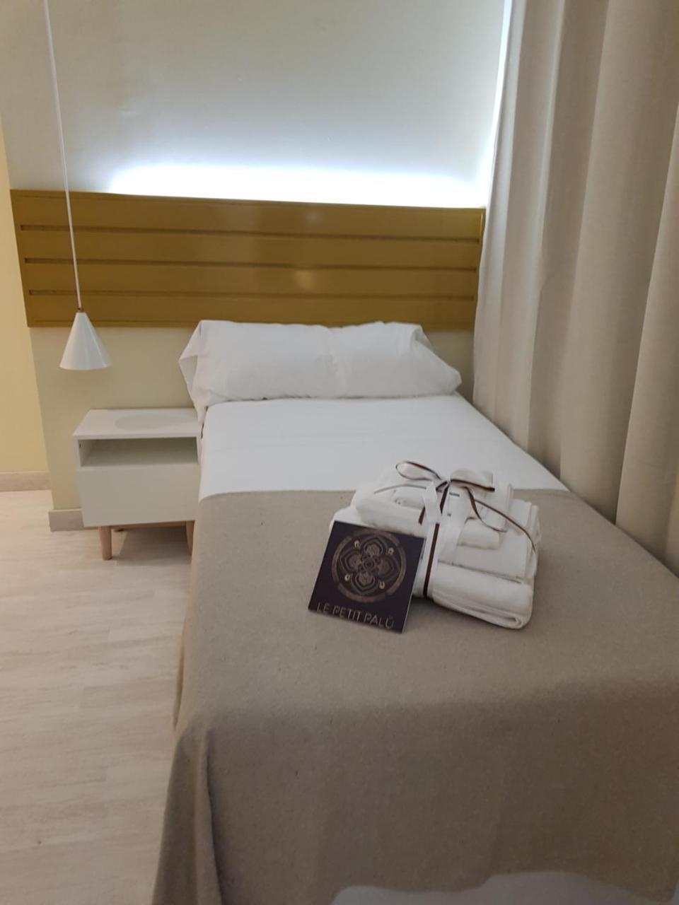 Hotel Le Petit Palü-Fuencarral à Madrid Extérieur photo